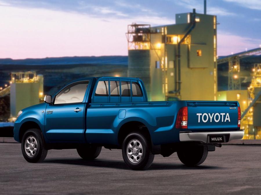  Toyota Hilux Regular Cab 2005 года  (фото 7 из 7)